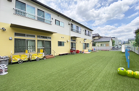 園庭開放&育児相談・子育て講座の実施